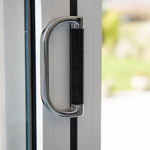 Aluminium doors with maximum strength and security - Secondary image